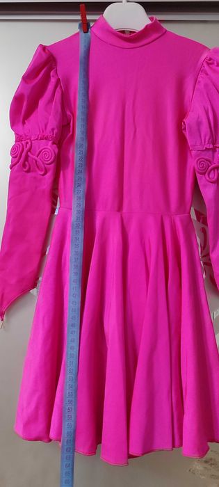 Турнірна сукня бейсик