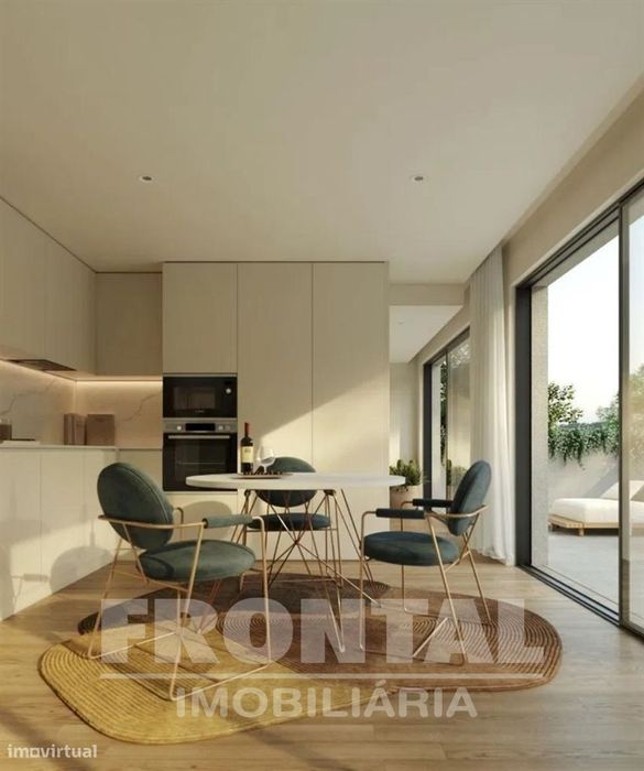 Apartamento T0 com Terraço e Estacionamento | Mafamude e Vilar Do Para