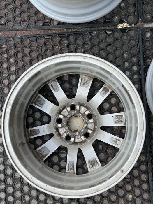 Ном 160 124 Диски оригінальні toyota Camry 70 corolla avensis auris 5 114,3 r16