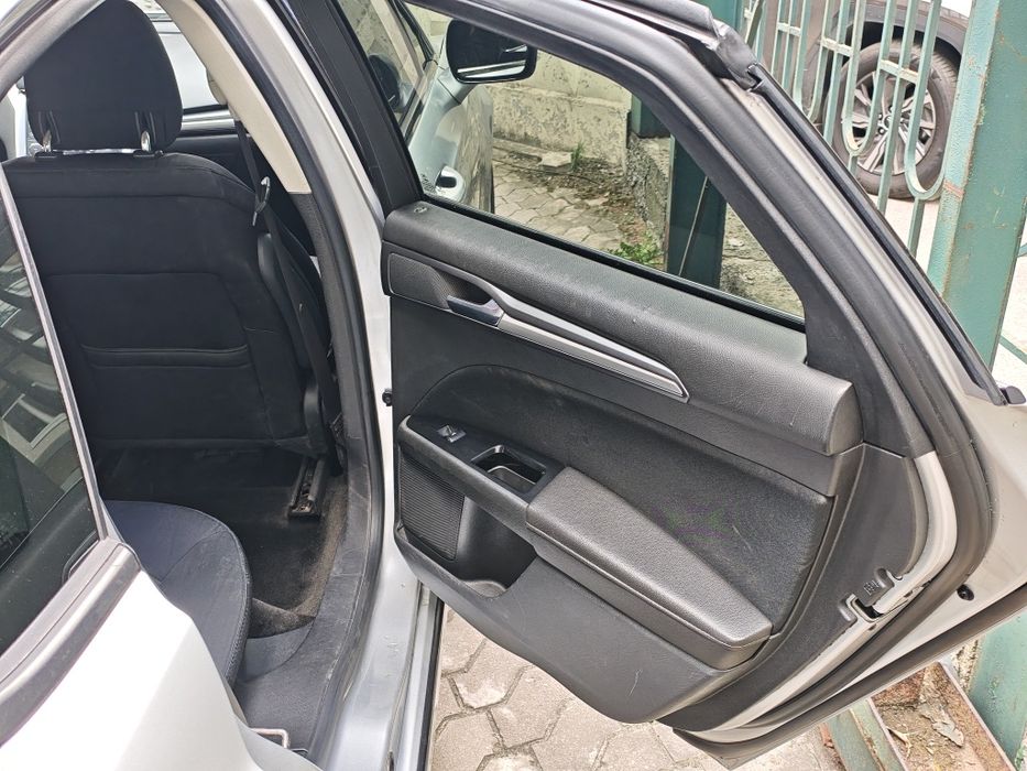 Продам свой симейный автомобиль