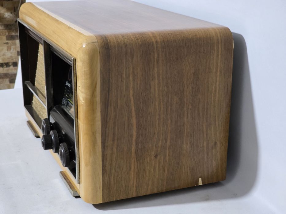 Rádio antigo reparado Sonora