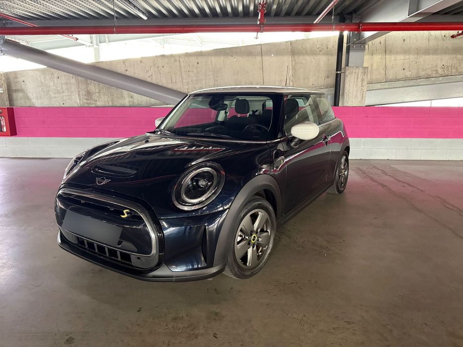 MINI 3 Portas Cooper SE Premium Essential