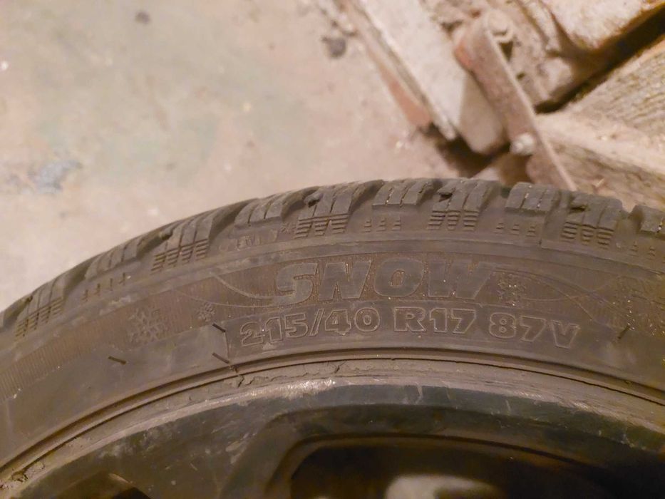 Opony 215/40 R 17