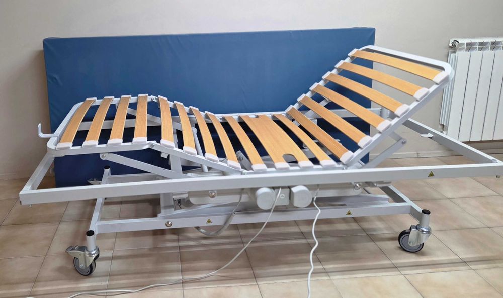 Cama articulada nova