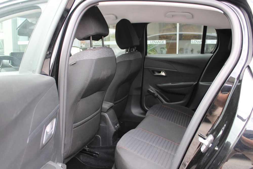 Peugeot e-208 50 kWh Active