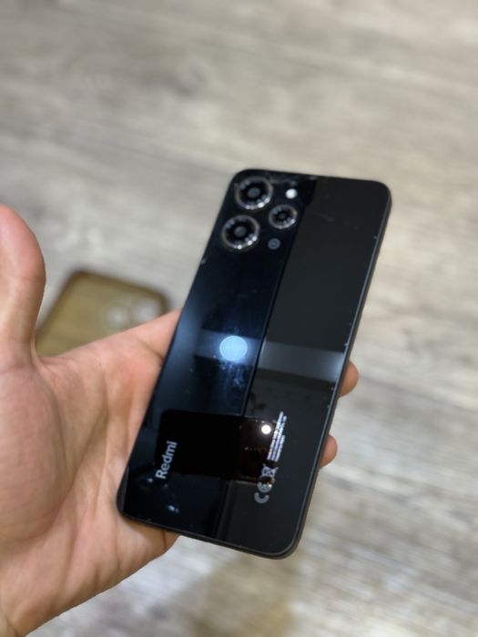 Xiaomi Redmi 12 під ремонт