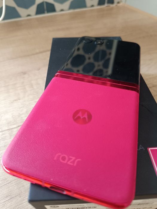 Motorola razr 40 ultra na gwarancji