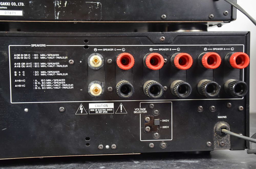YAMAHA M-40 Końcowka Mocy 650 WATT Przedwzmacniacz C-80