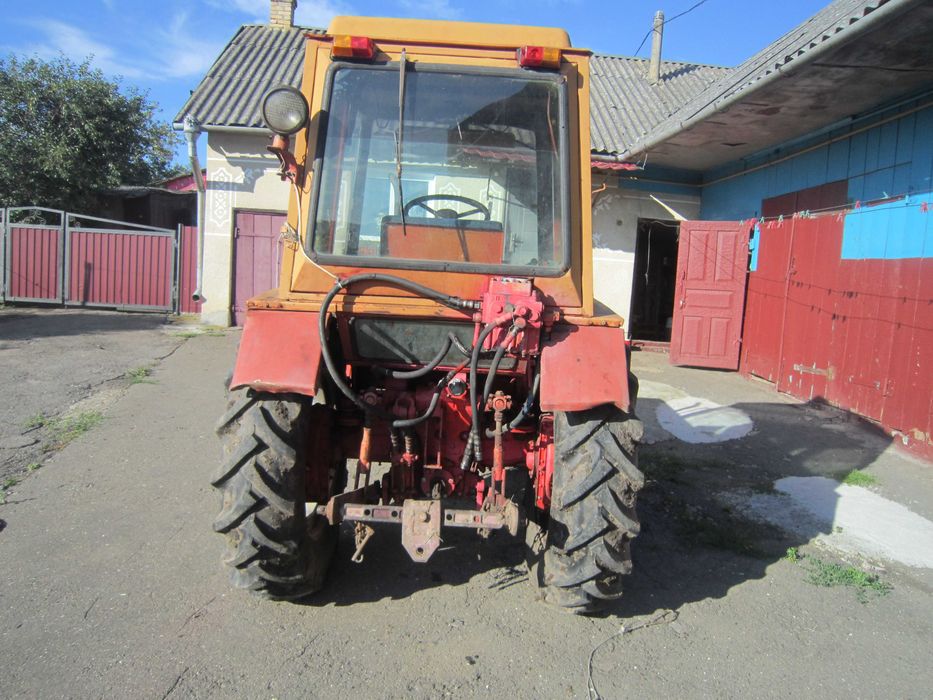 Продам трактор т25