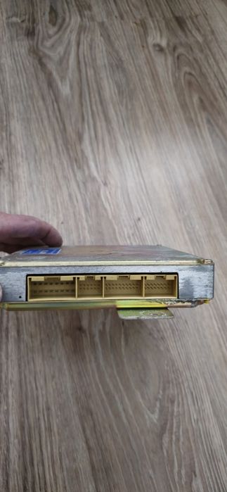 Sterownik Silnika 2.8 V6 AAH Audi 80 B4