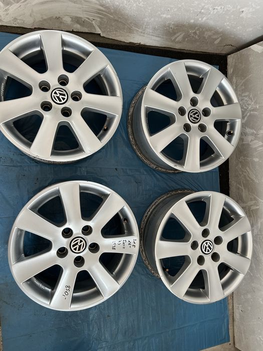 518 Felgi Aluminiowe Volkswagen R 16 5x112