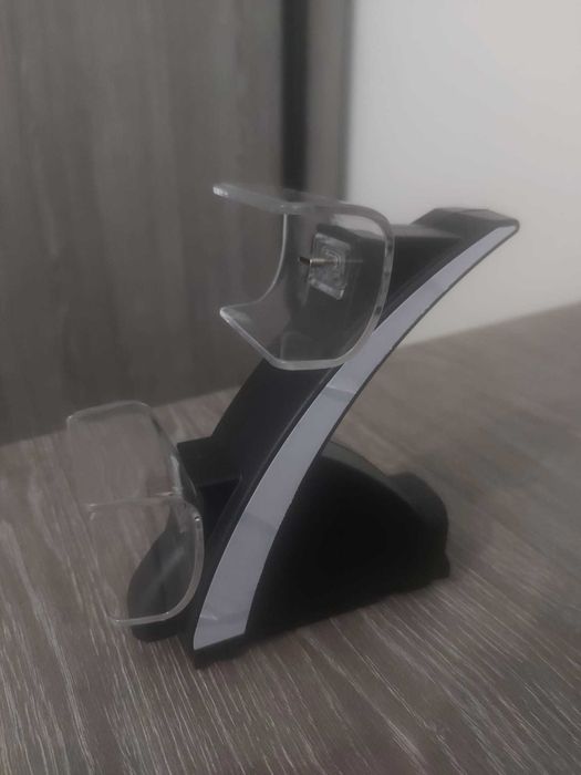Estação de Carregamento Duplo para Comandos DualSense - Playstation 5
