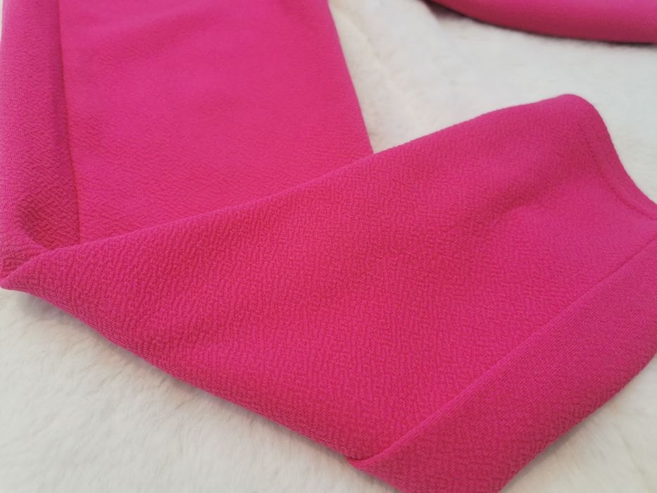 Spodnie proste eleganckie z paskiem