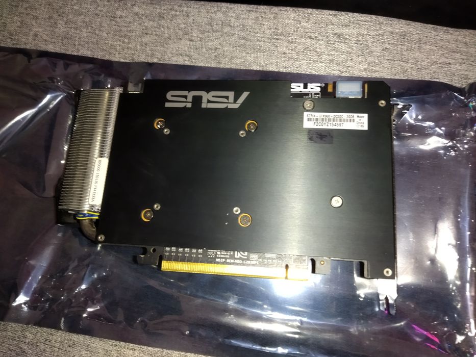 Asus Strix GTX 960 DirectCU II OC 2GB