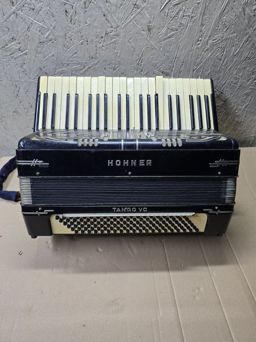 Akordeon Hohner Tango V C