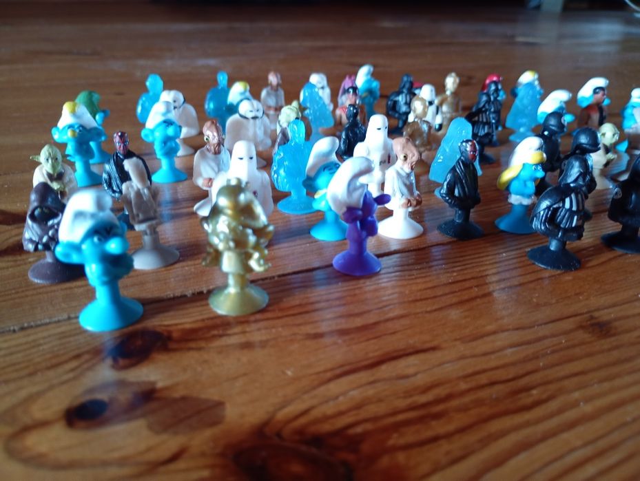 Figurki z jajek kinder