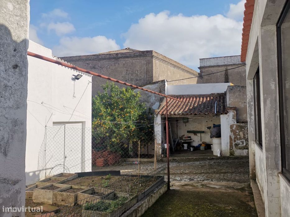 Moradia Geminada T3 - Vila de Frades