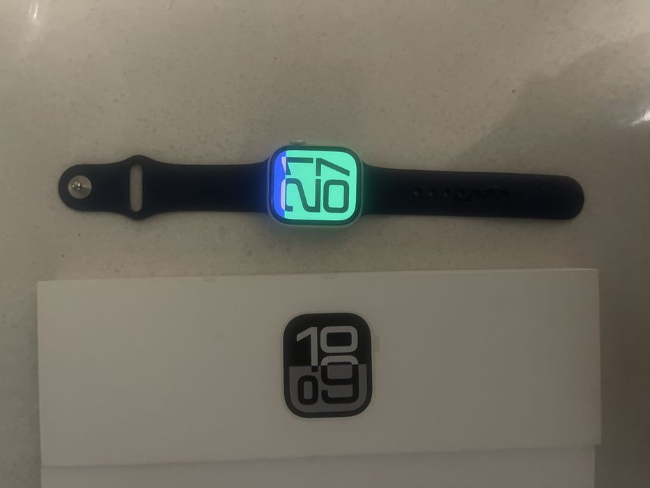 Apple Watch 10  состояние 5+