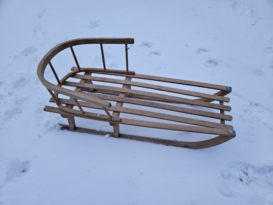 Sprzedam drewniane sanki