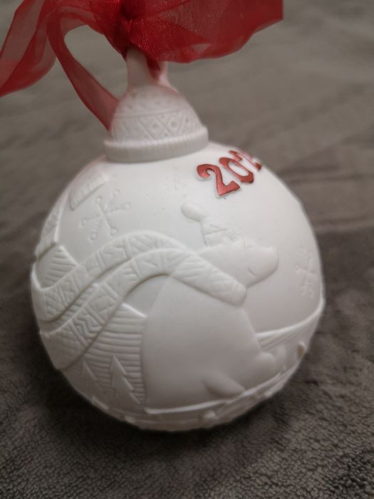 Lladro. Новогодний шар. Фарфор.