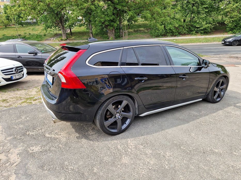 Volvo V60  V60 R-Design, Eibach, 3.0 Turbo 304km Automat AWD