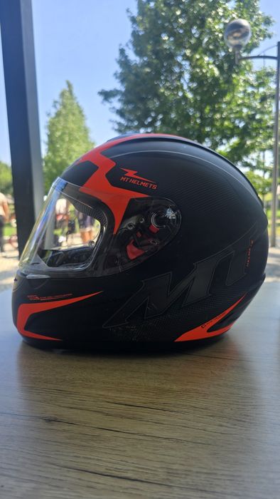 Capacete MT Helmets