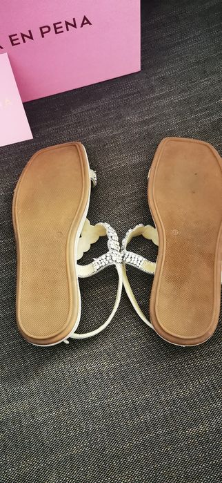 Sandálias Alma em Pena