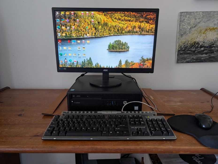 Computador com Monitor, Teclado e Rato