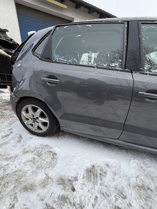 Drzwi Volkswagen Polo V LD7R tył lewe prawe drzwi tylne