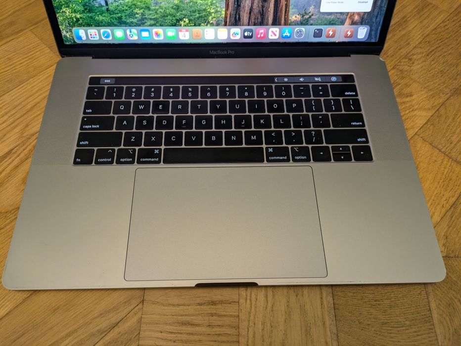 MacBook Pro 2018/2019, 15", i7, 17/512 ГБ.