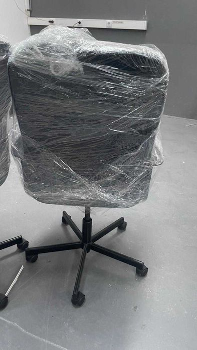 Cadeira de escritório com altura ajustável