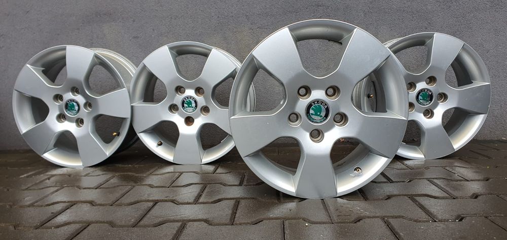 15 5x112 skoda octavia.