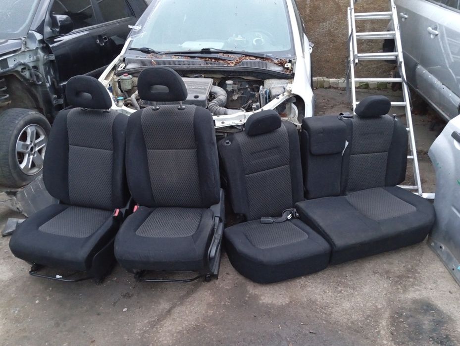 Сиденья Nissan X-trail t31 2007-2013год салон