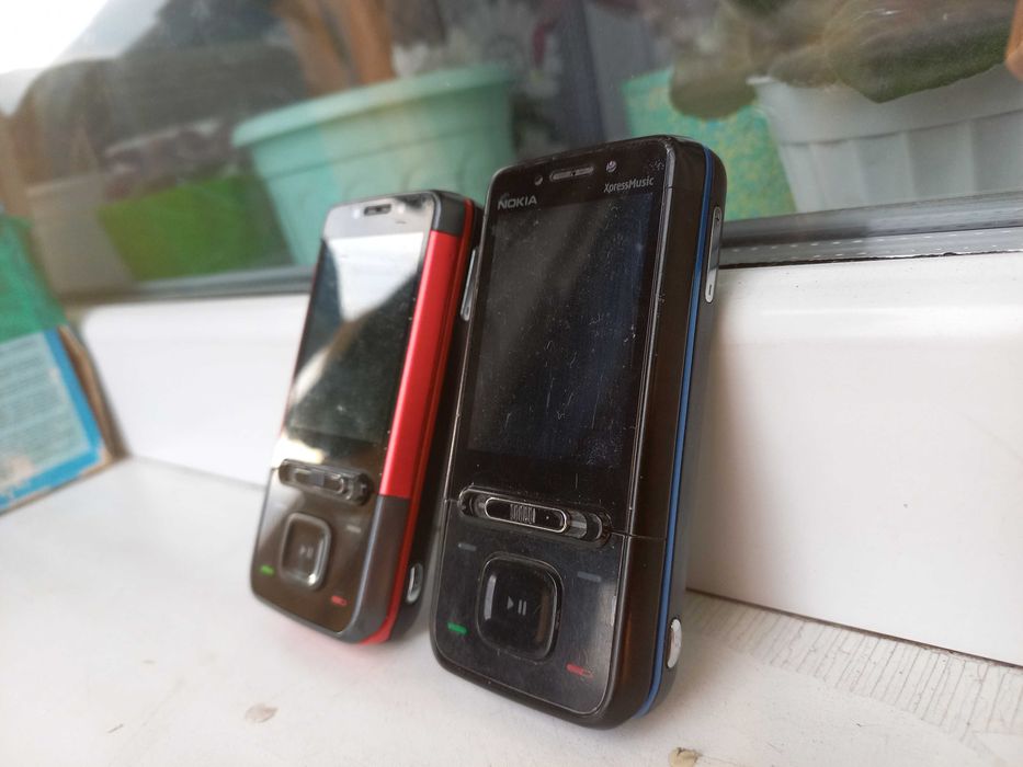 Телефоны Nokia 5610 слайдер