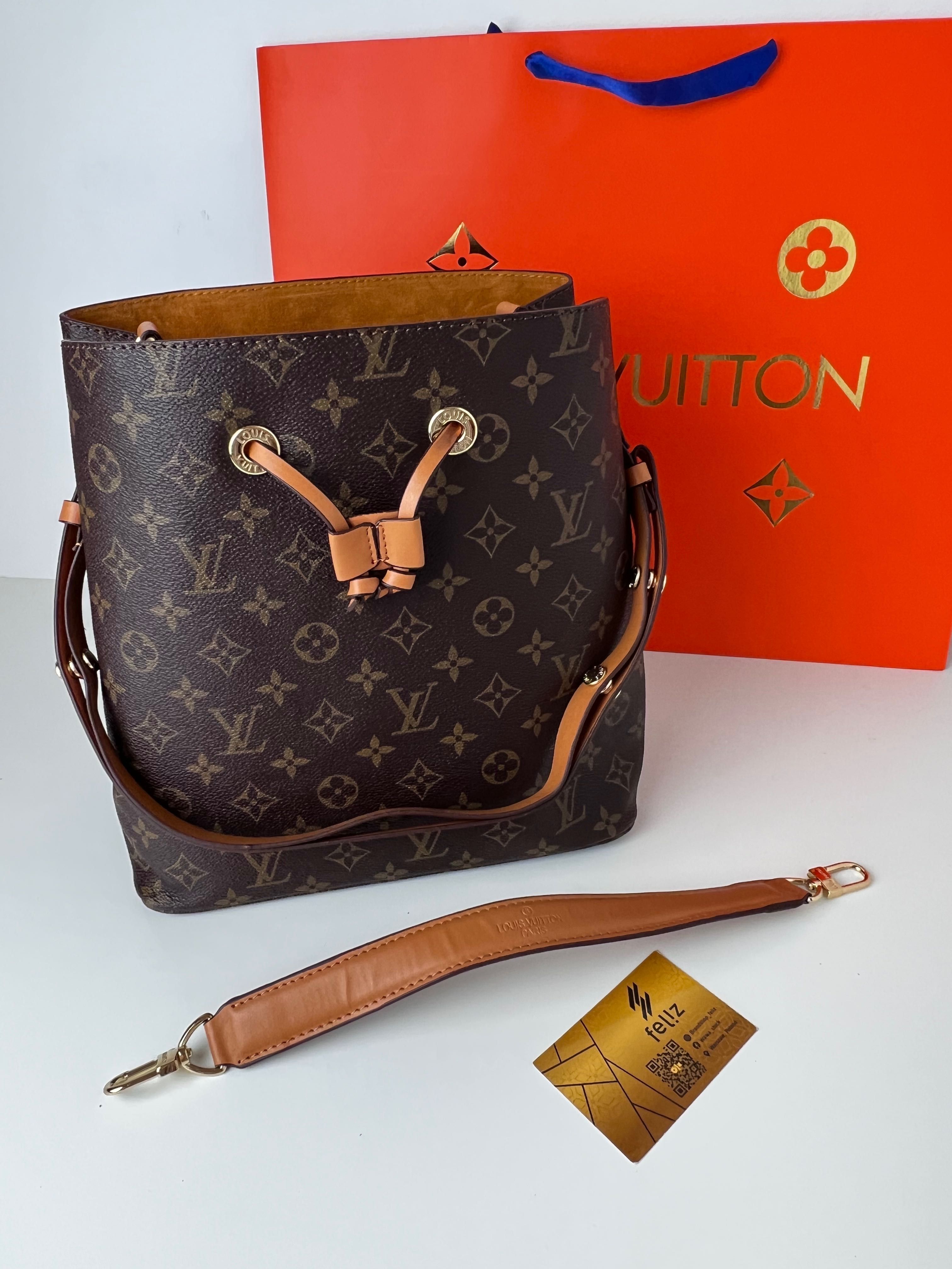 Torebka worek mała Louis Vuitton monogram canvas Premium LV Neo