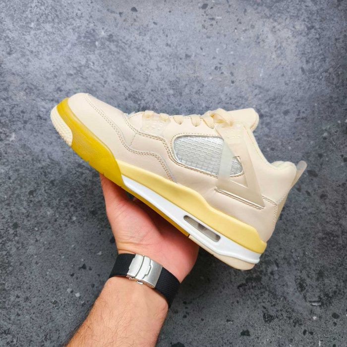 Кросівки Nike Air Jordan 4 Retro з хутром зимові