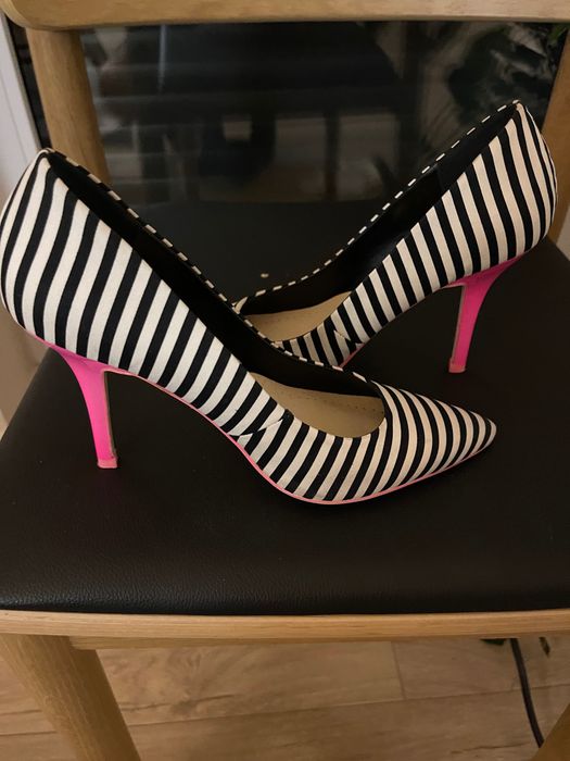 Buty na obcasie Mohito