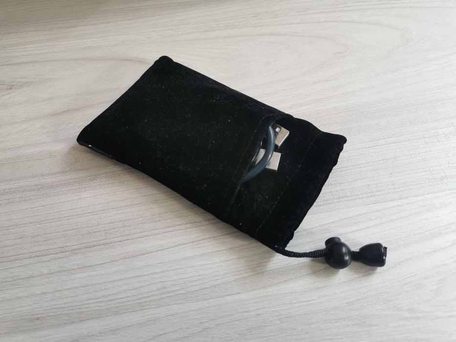 Dysk zewnętrzny przenośny320GB etui kabel USB