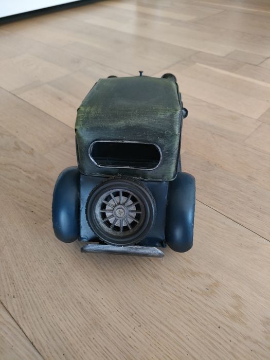 Zestaw 2 aut blaszanych retro dużych