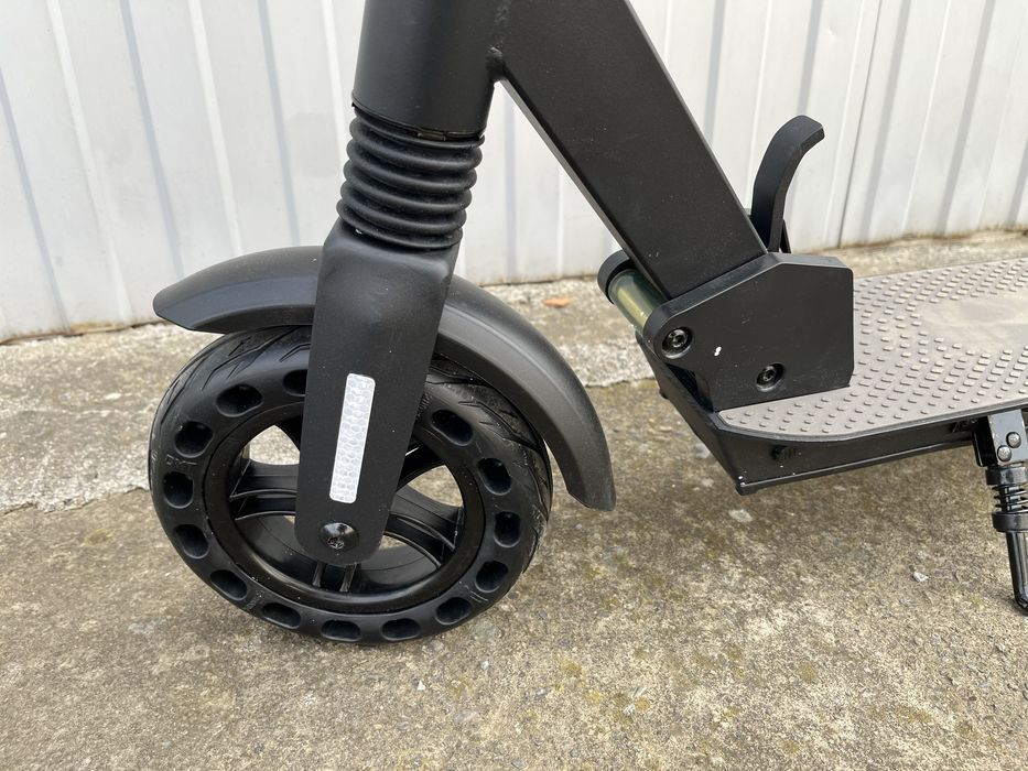 Електросамокат Eljet E-210