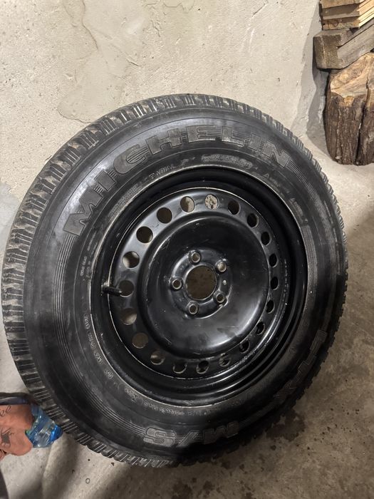 Оригінальна запаска 245/65 R17