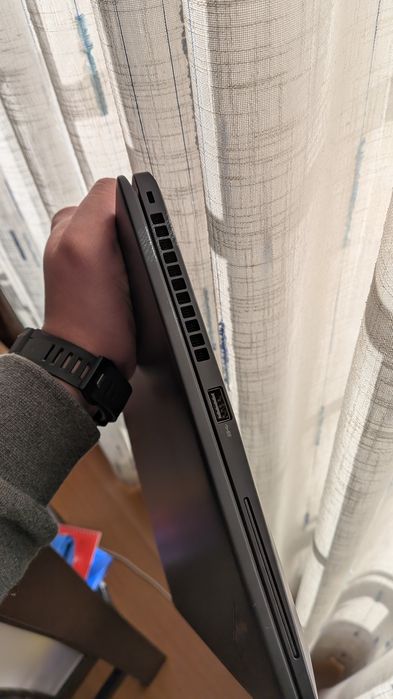 Lenovo Thinkpad T14s AMD