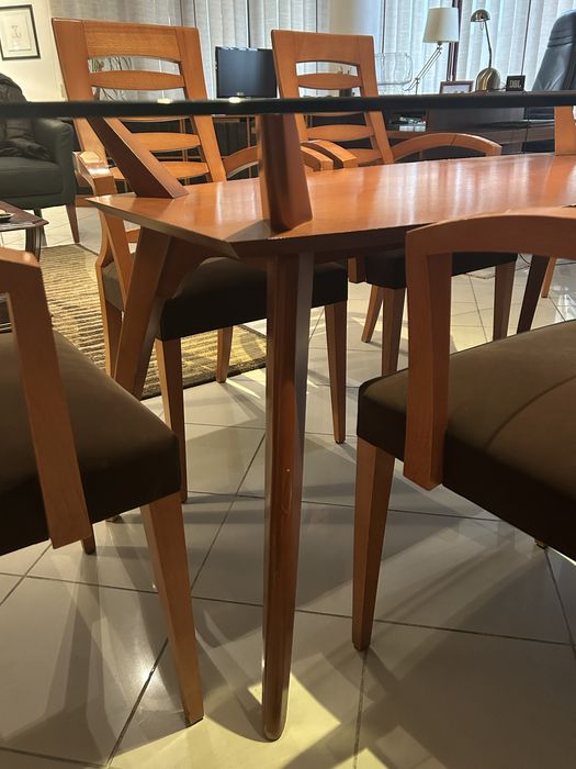 Mesa + 6 cadeiras para sala de estar, jantar ou escritório