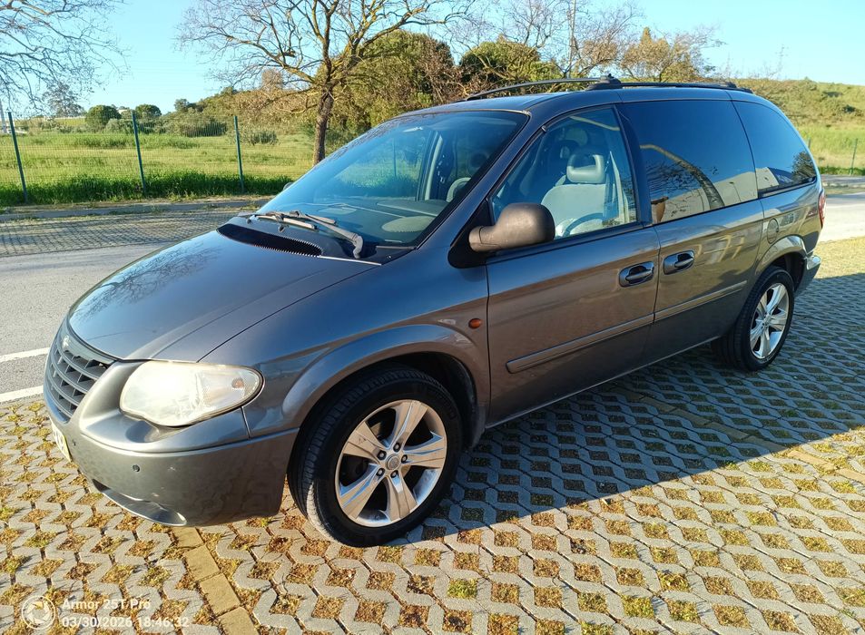 Chrysler Voyager 2.8 CRD 150 cv Automática 7lugares