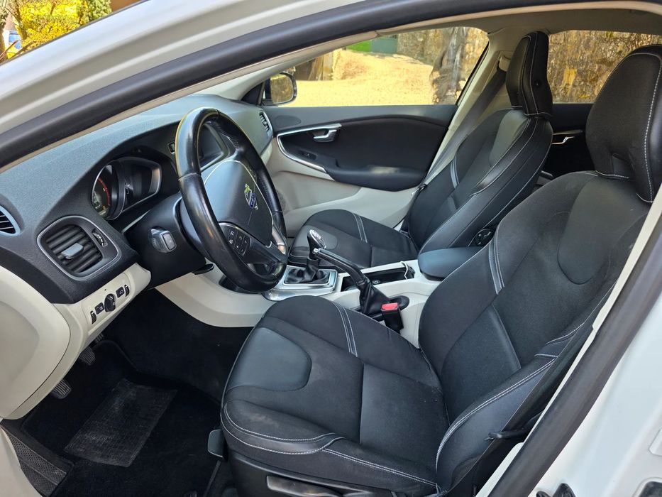 Volvo V40 1.6 D2 Momentum