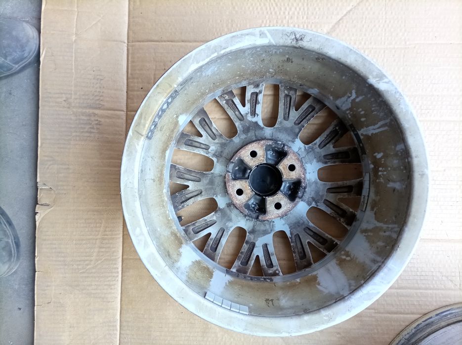 Fiat 500 felgi aluminiowe 6J15 et35  oryginał  4x98