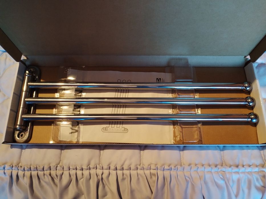 Toalheiro Ikea VOXNAN  3 braços