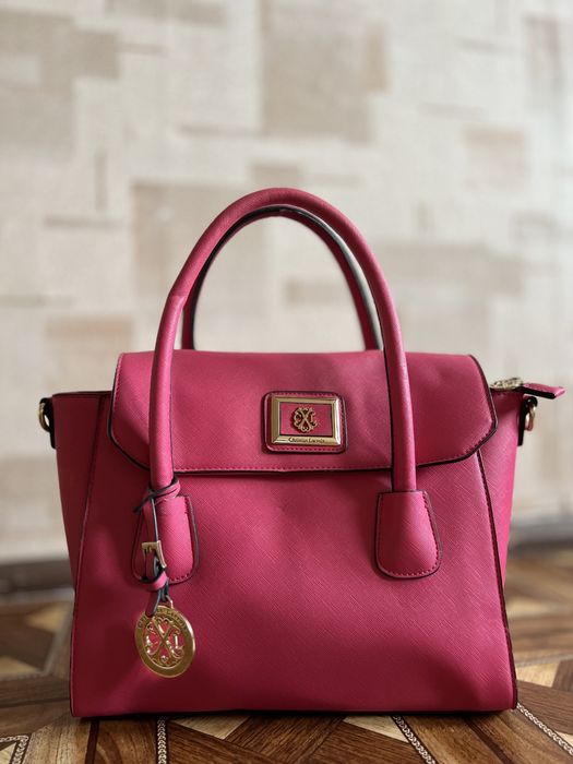 Продам сумку Christian Lacroix