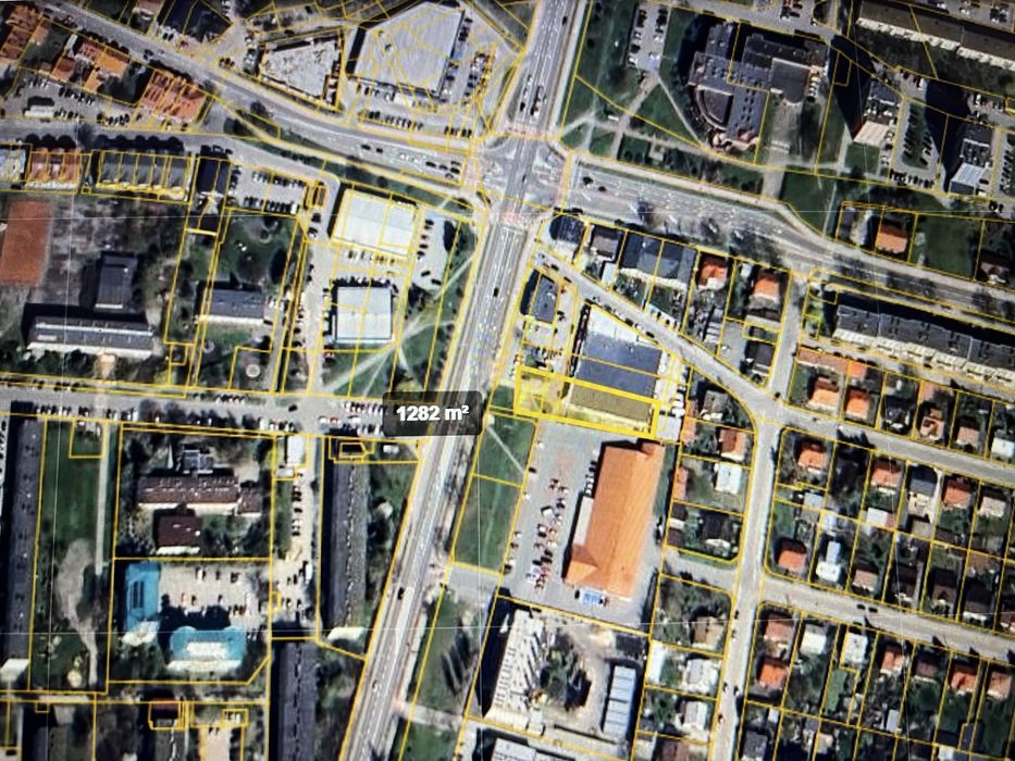 Lokal 430 m2 w centrum