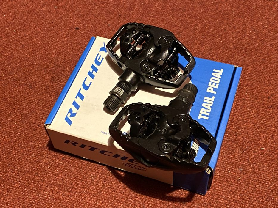 Pedais Novos Ritchey  Selim Fizik pastilhas Galfer Hope